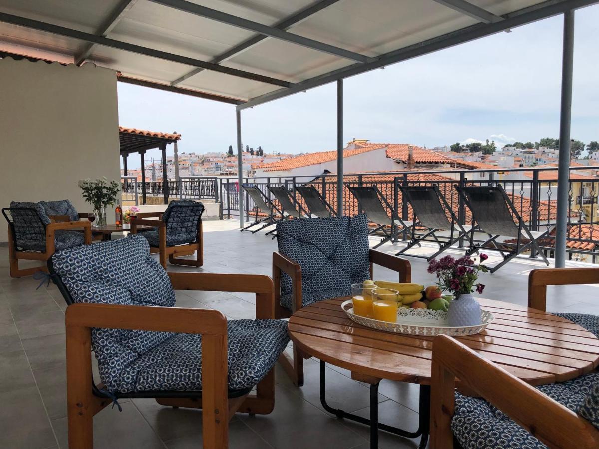 Central Guest House Skiathos Exterior foto